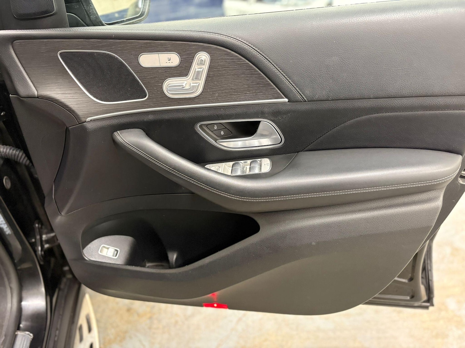 Used Mercedes-Benz GLE 2020 for sale - 77081836: Photo 28