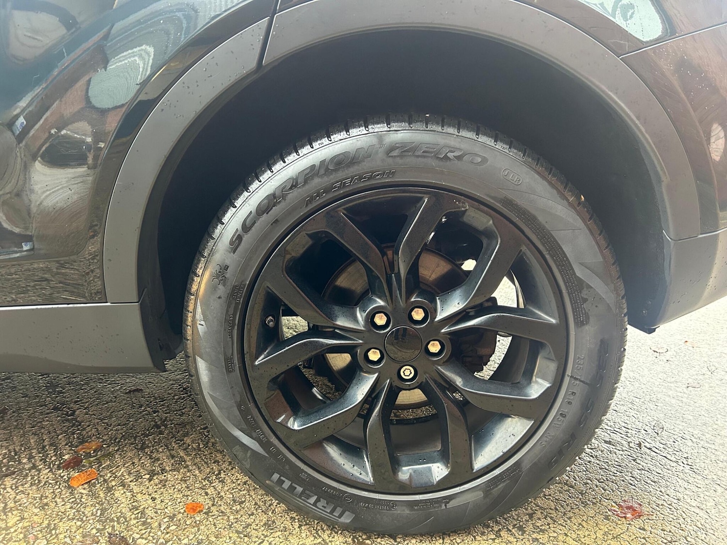 Used Land Rover Discovery Sport 2017 for sale - 76472993: Photo 15