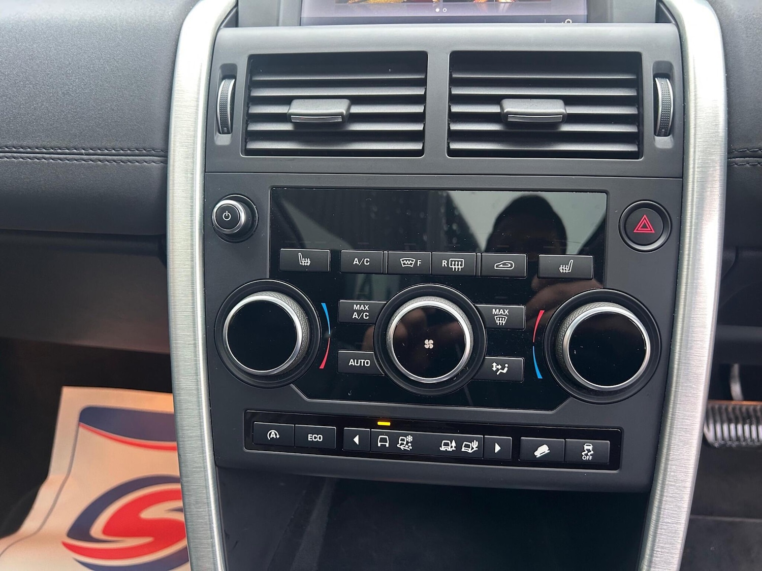 Used Land Rover Discovery Sport 2017 for sale - 76472993: Photo 23