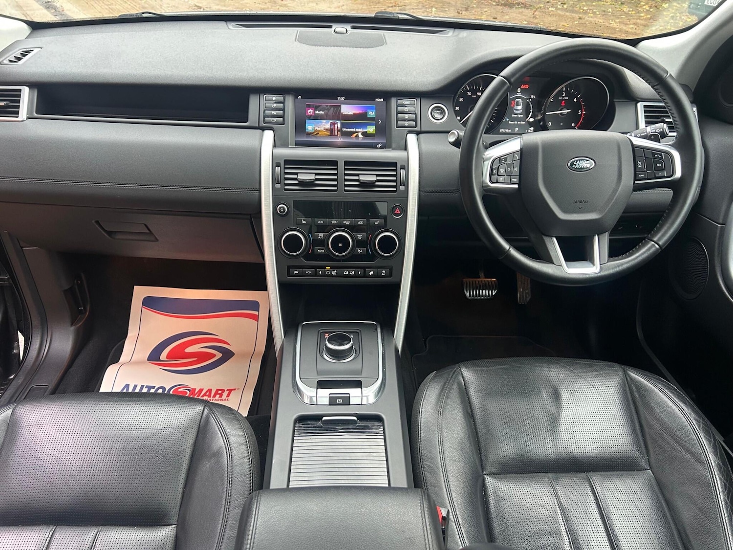 Used Land Rover Discovery Sport 2017 for sale - 76472993: Photo 38