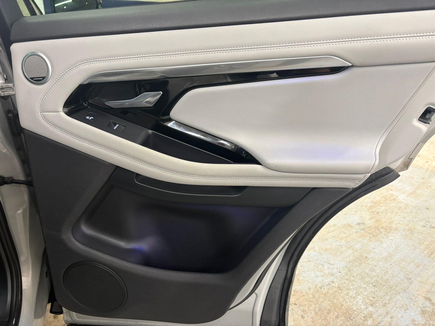 Used Land Rover Range Rover Evoque 2019 for sale - 77029435: Photo 24