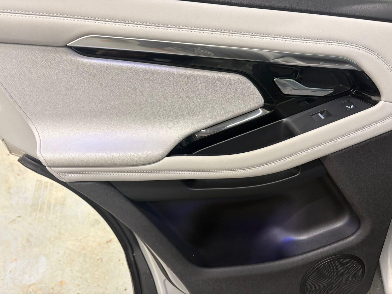 Used Land Rover Range Rover Evoque 2019 for sale - 77029435: Photo 26