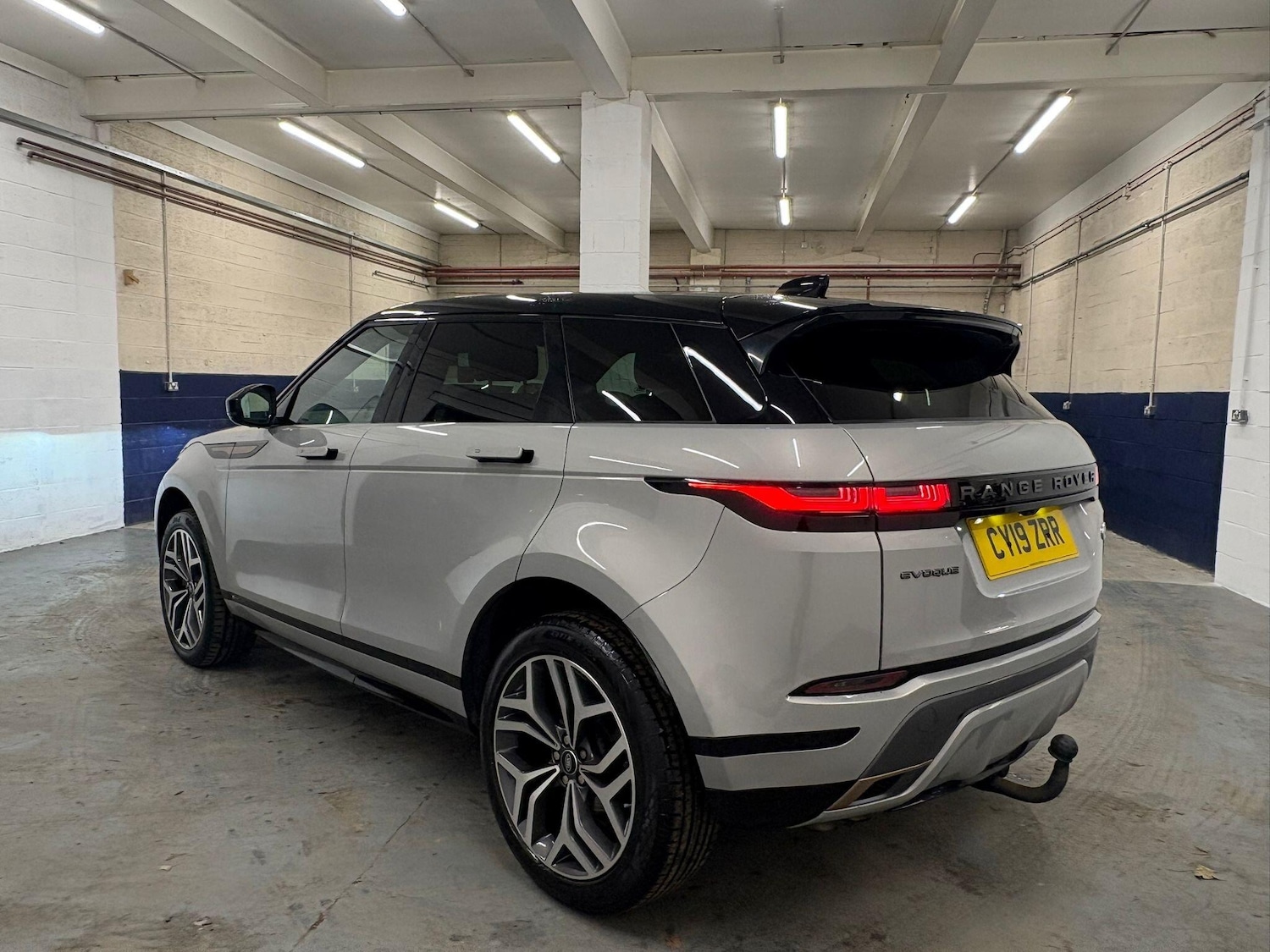 Used Land Rover Range Rover Evoque 2019 for sale - 77029435: Photo 5