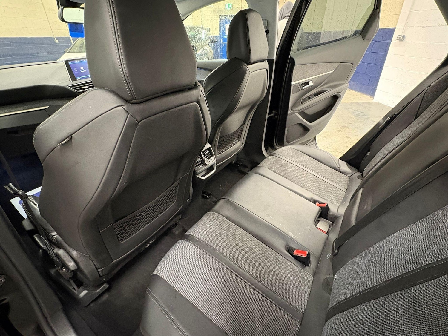 Used Peugeot 3008 2018 for sale - 76612733: Photo 12