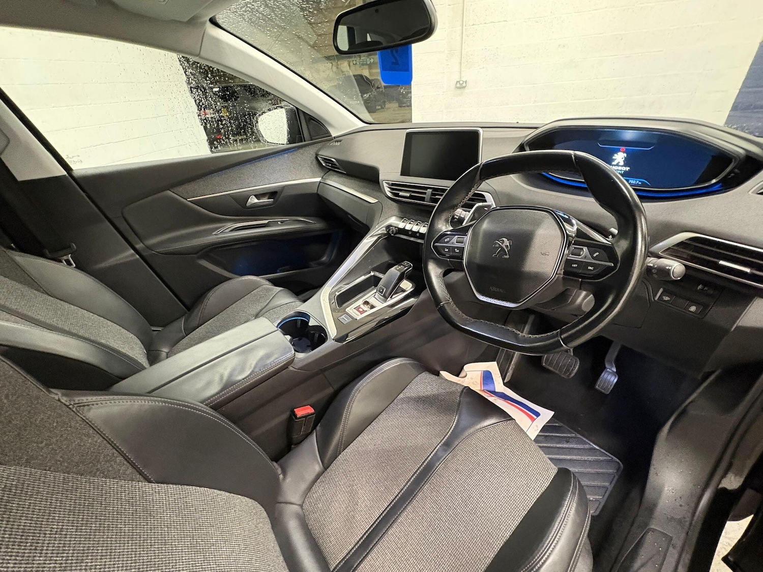 Used Peugeot 3008 2018 for sale - 76612733: Photo 23