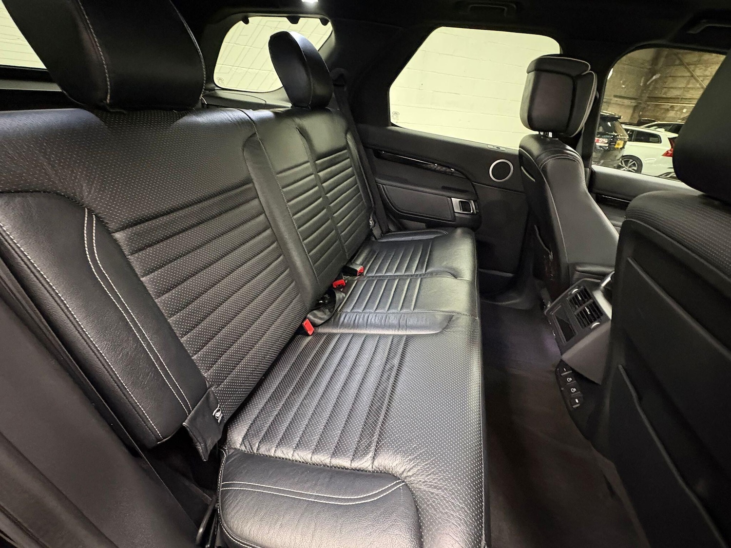 Used Land Rover Discovery 2021 for sale - 76657994: Photo 39