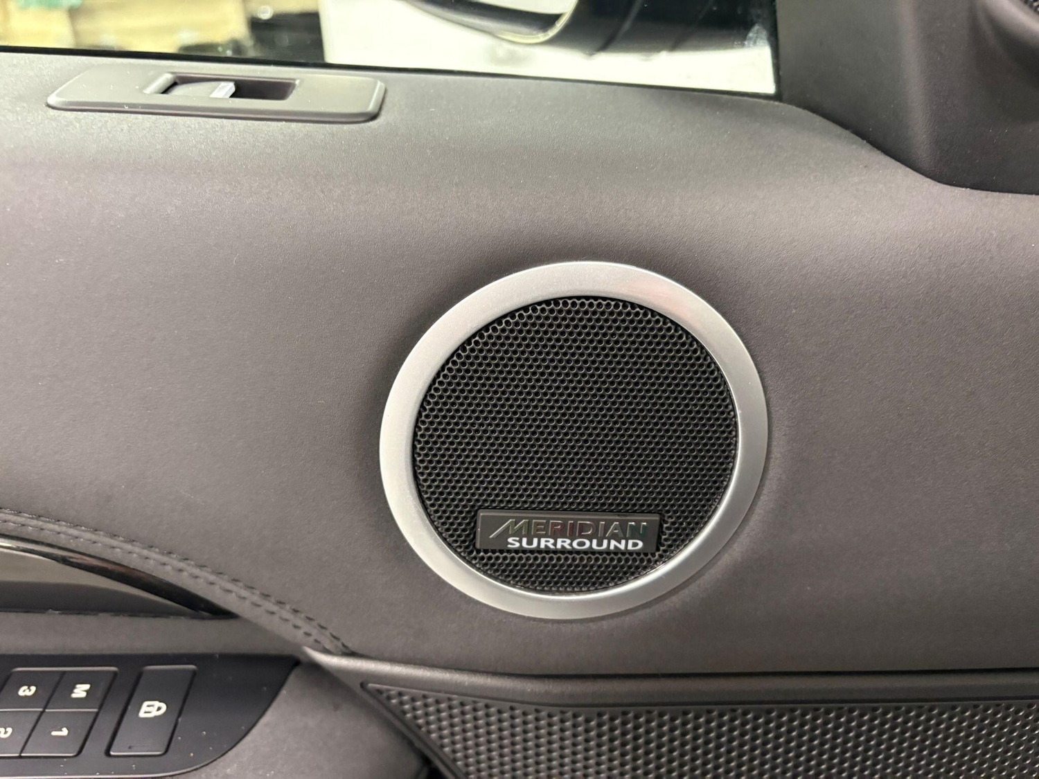 Used Land Rover Discovery 2021 for sale - 76657994: Photo 40