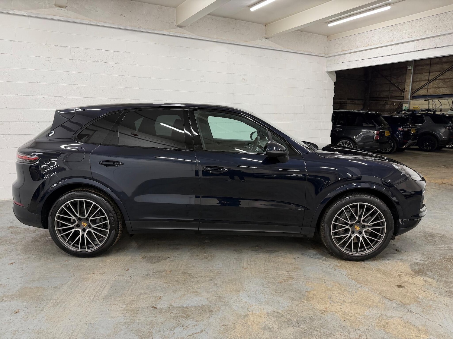 Used Porsche Cayenne 2018 for sale - 77192011: Photo 11