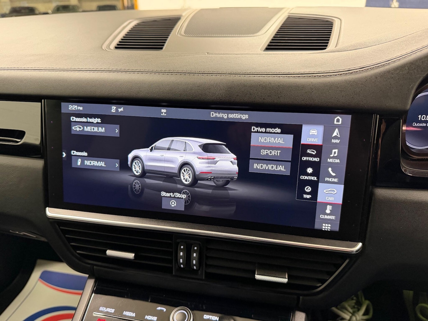 Used Porsche Cayenne 2018 for sale - 77192011: Photo 30