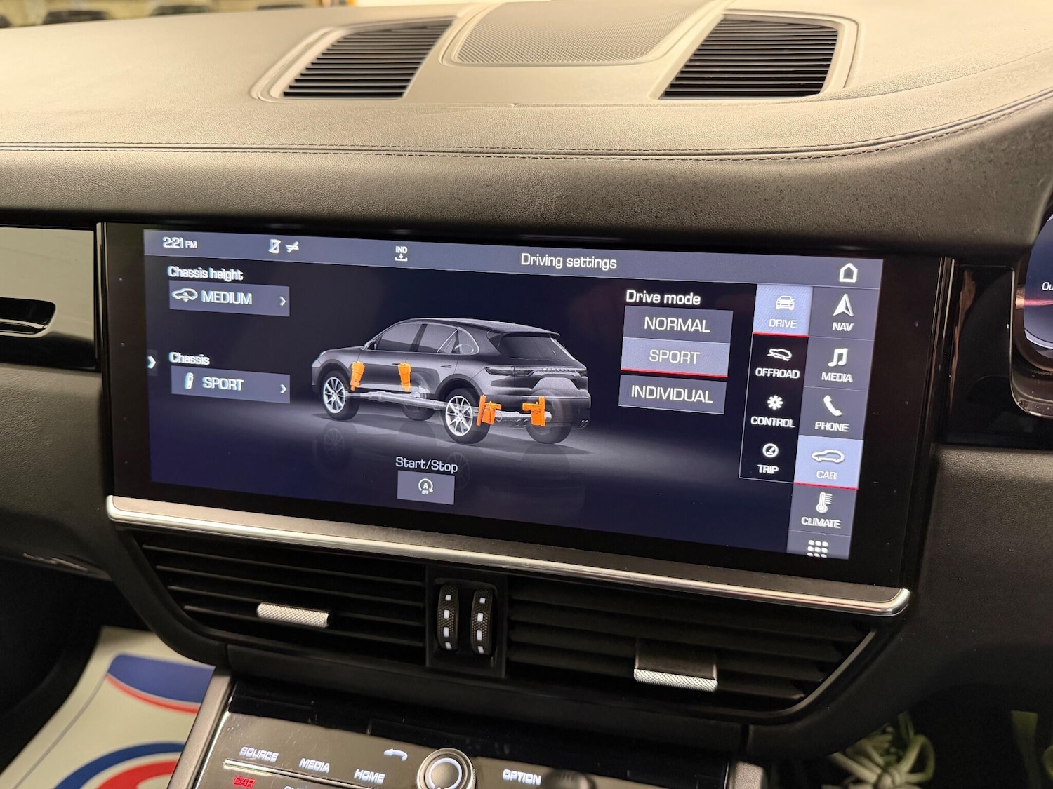 Used Porsche Cayenne 2018 for sale - 77192011: Photo 31