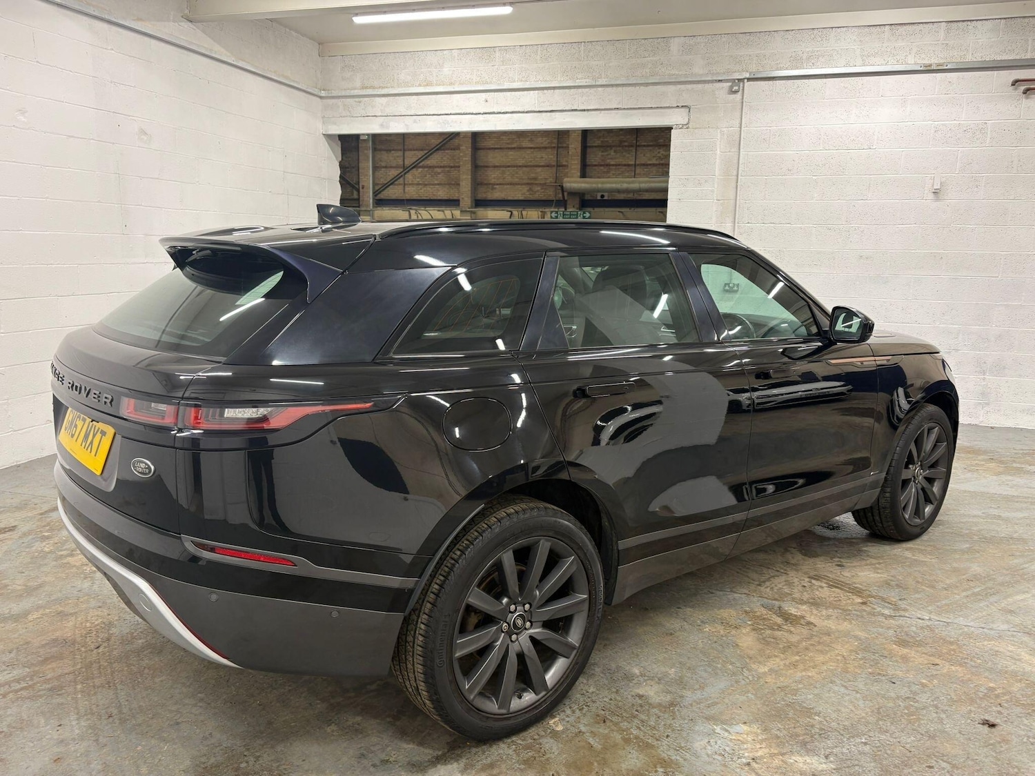 Used Land Rover Range Rover Velar 2017 for sale - 77131046: Photo 10