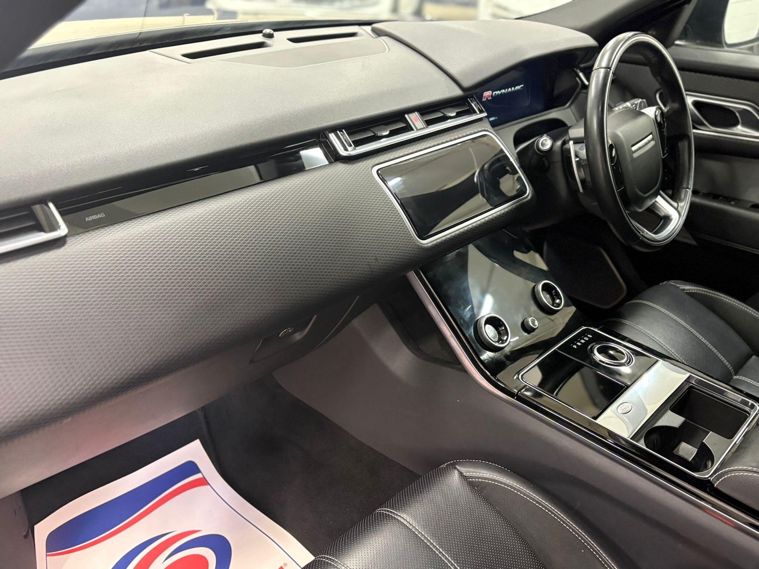 Used Land Rover Range Rover Velar 2017 for sale - 77131046: Photo 12