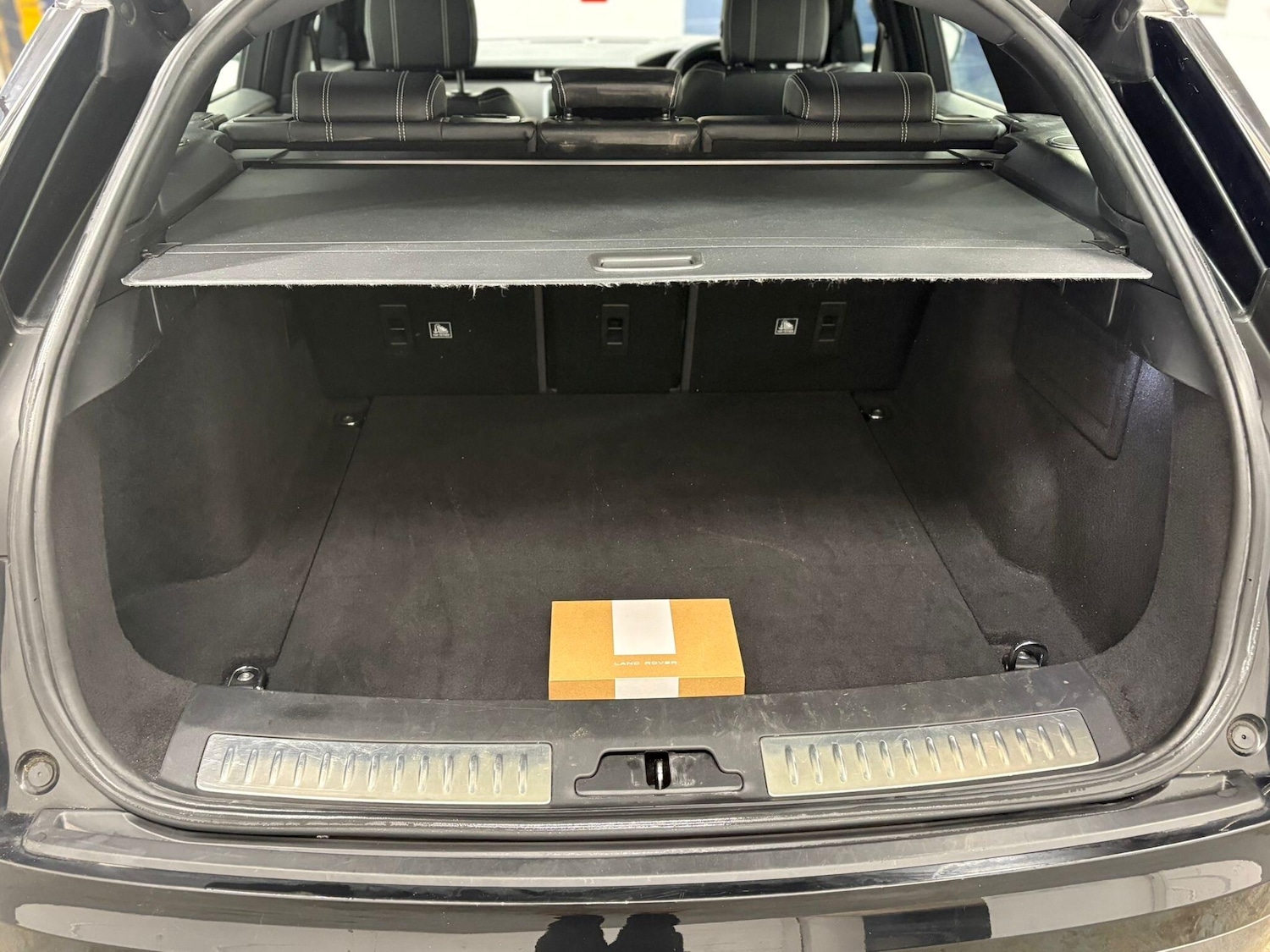 Used Land Rover Range Rover Velar 2017 for sale - 77131046: Photo 34