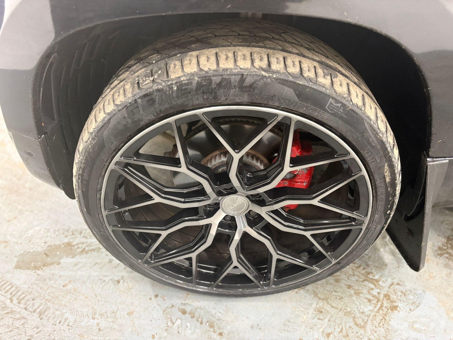 Used Land Rover Defender 110 2020 for sale - 77215544: Photo 9