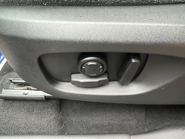 Used Land Rover Discovery Sport 2015 for sale - 76136529: Photo 20