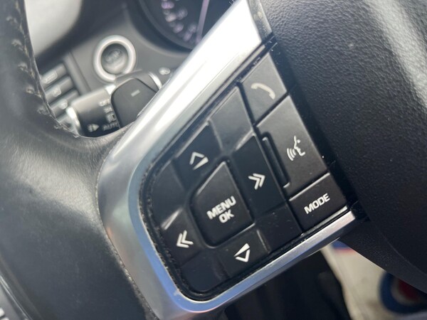 Used Land Rover Discovery Sport 2015 for sale - 76136529: Photo 42