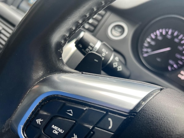Used Land Rover Discovery Sport 2015 for sale - 76136529: Photo 44