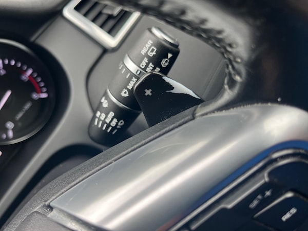 Used Land Rover Discovery Sport 2015 for sale - 76136529: Photo 45
