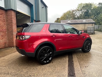 Used Land Rover Discovery Sport 2015 for sale - 76136529: Photo 4