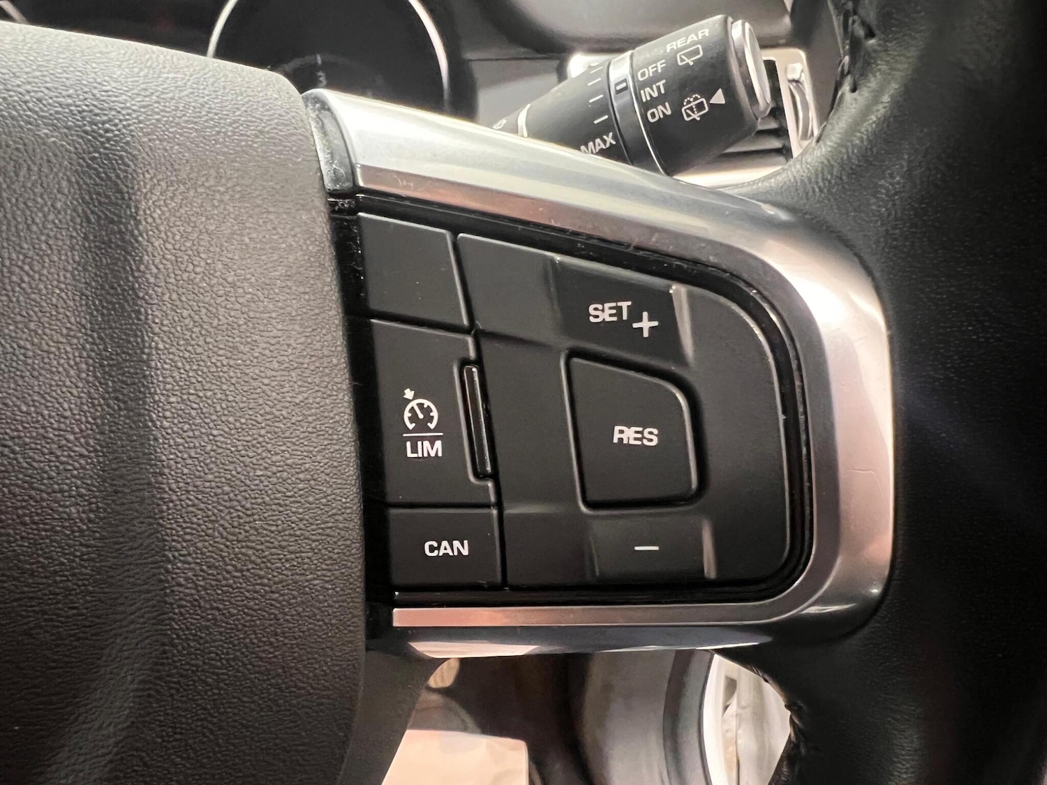 Used Land Rover Discovery Sport 2018 for sale - 77625540: Photo 30