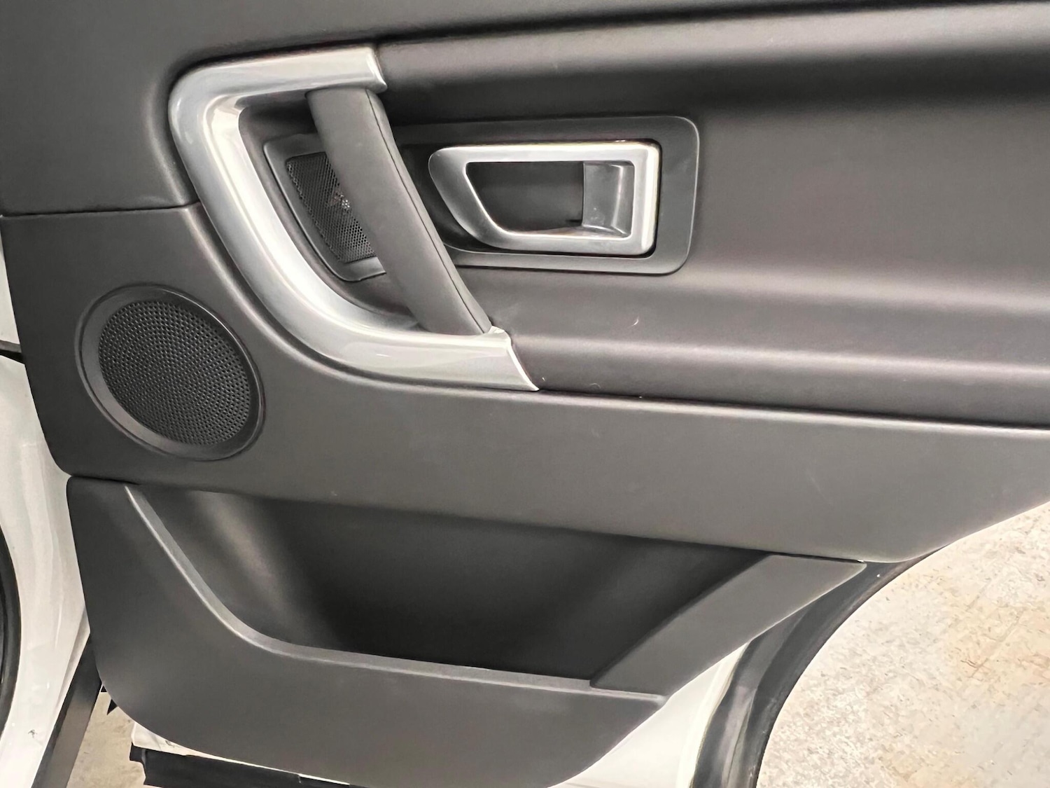 Used Land Rover Discovery Sport 2018 for sale - 77625540: Photo 34