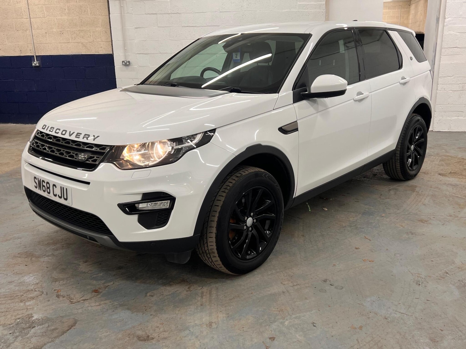 Used Land Rover Discovery Sport 2018 for sale - 77625540: Photo 8