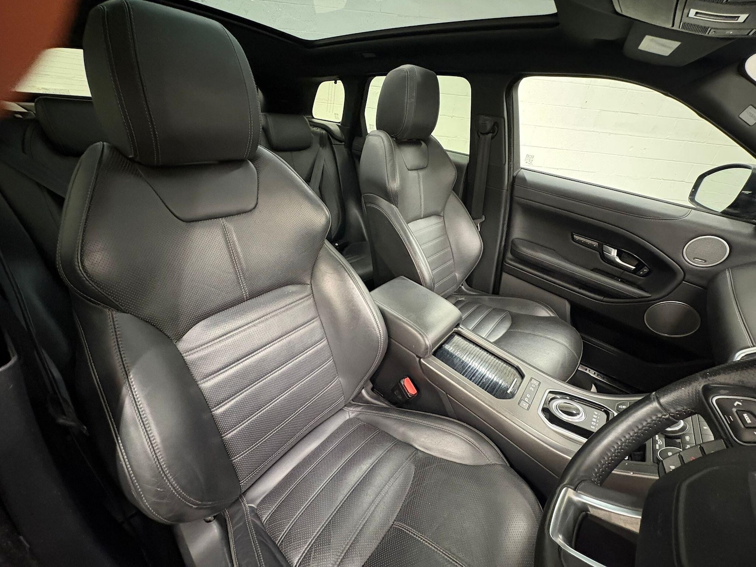 Used Land Rover Range Rover Evoque 2017 for sale - 76550840: Photo 9