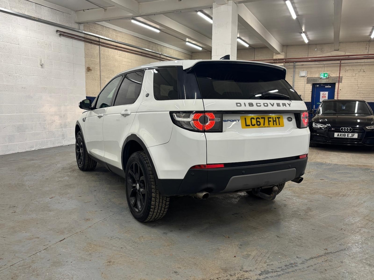 Used Land Rover Discovery Sport 2017 for sale - 76700583: Photo 5