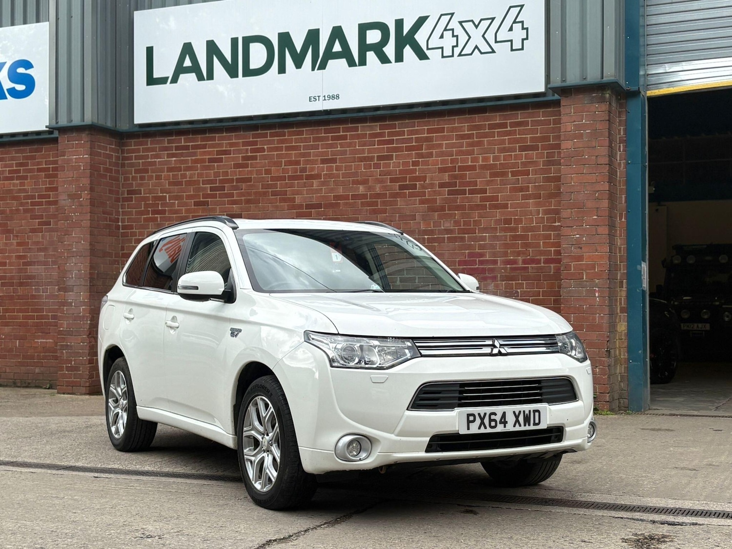 Used Mitsubishi Outlander 2014 for sale - 76371269: Photo 1