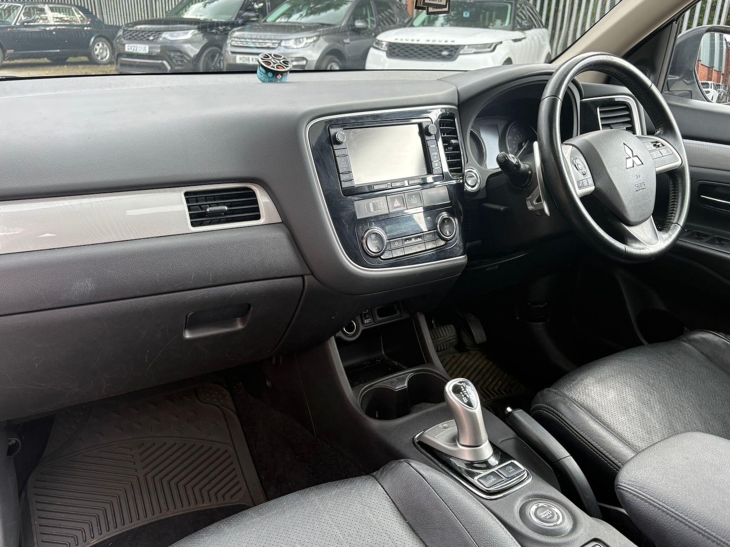 Used Mitsubishi Outlander 2014 for sale - 76371269: Photo 19