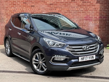 Used Hyundai Santa Fe 2017 for sale - 75551844: Photo