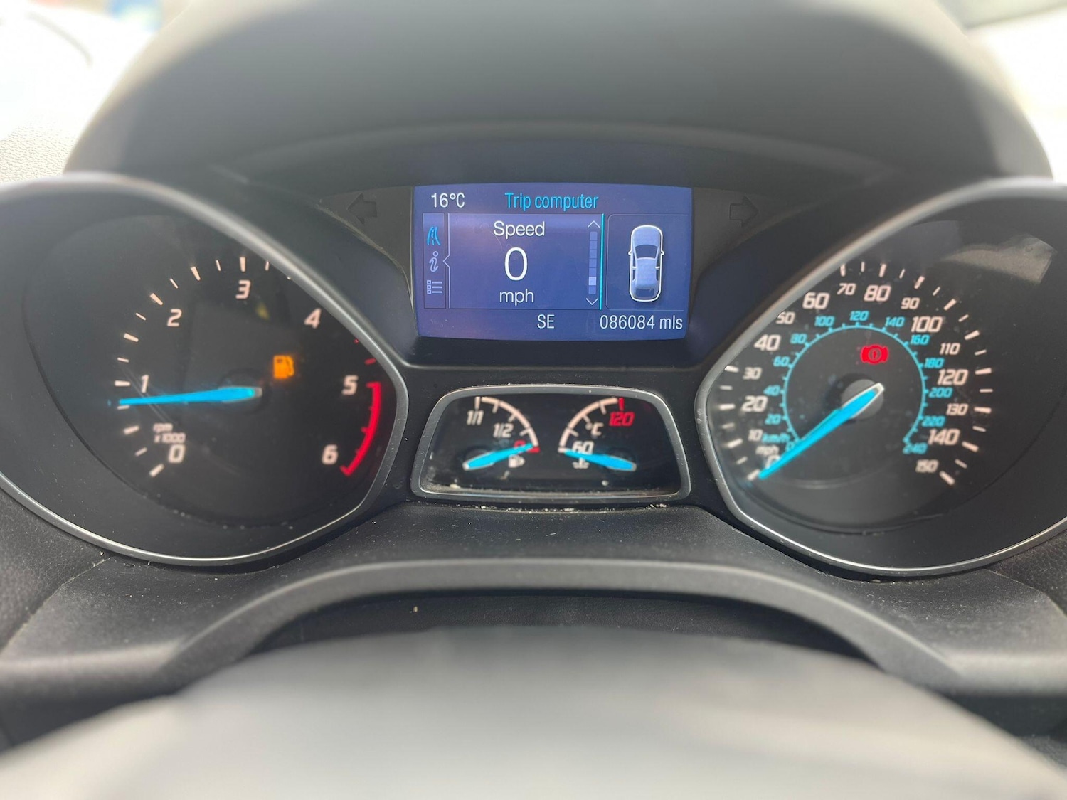 Used Ford Kuga 2014 for sale - 76742432: Photo 21