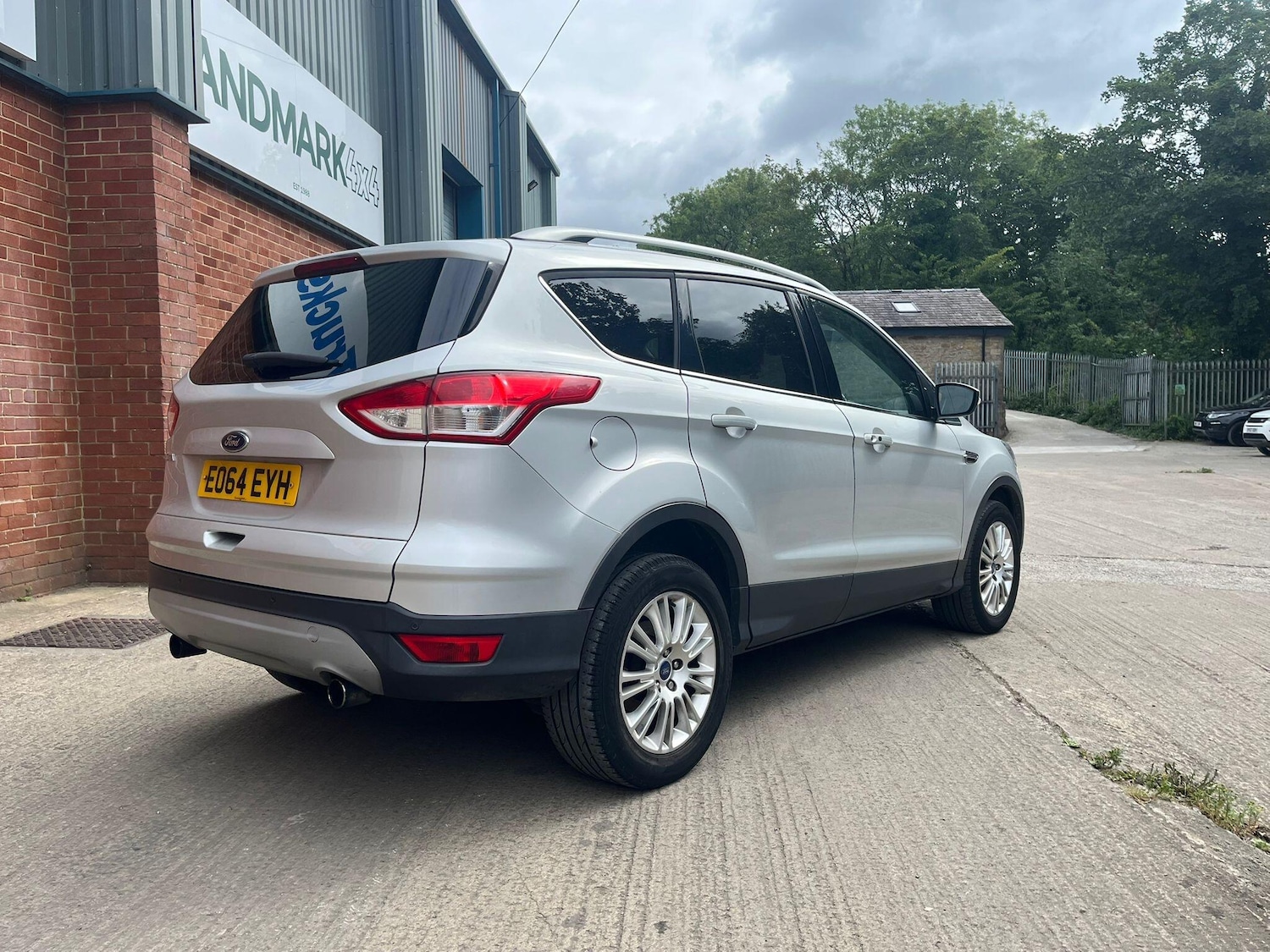 Used Ford Kuga 2014 for sale - 76742432: Photo 5