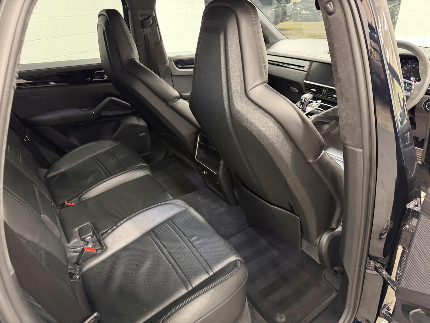 Used Porsche Cayenne 2018 for sale - 76926777: Photo 12