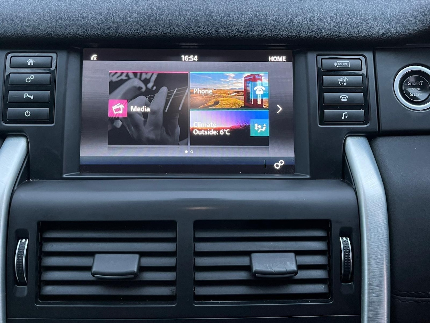 Used Land Rover Discovery Sport 2016 for sale - 77683612: Photo 30