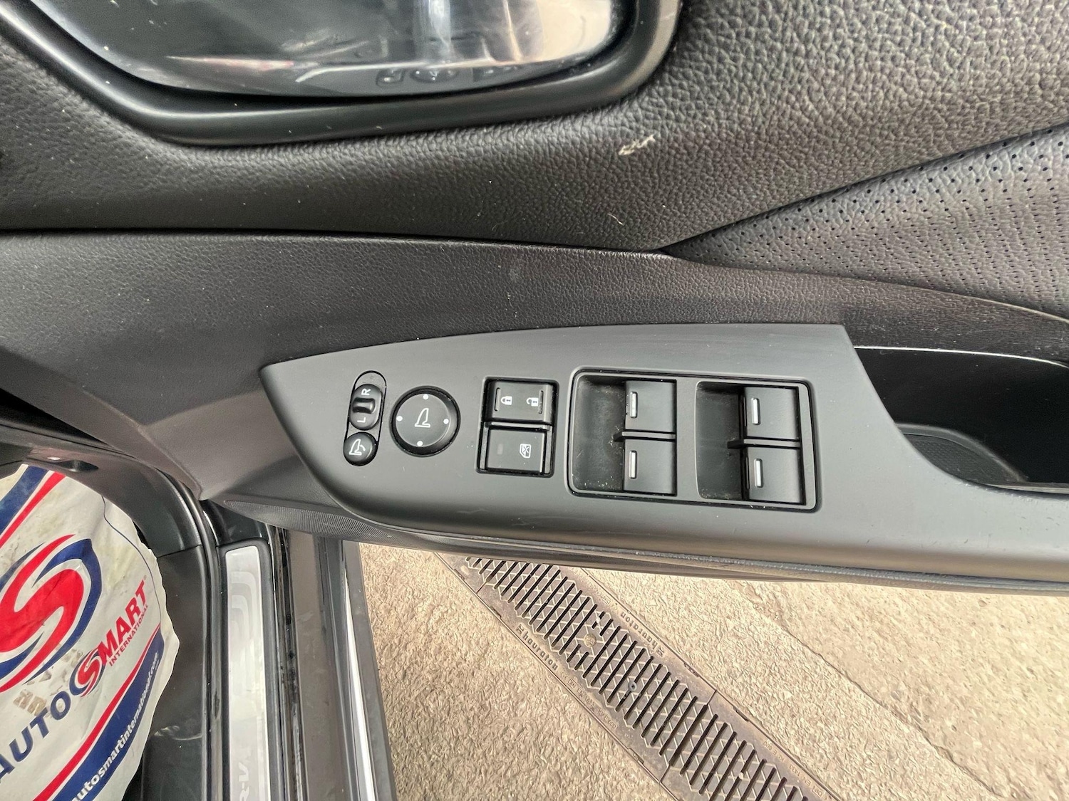 Used Honda CR-V 2017 for sale - 77016317: Photo 11