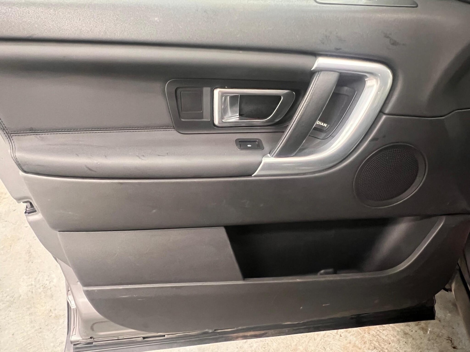 Used Land Rover Discovery Sport 2016 for sale - 76832537: Photo 23