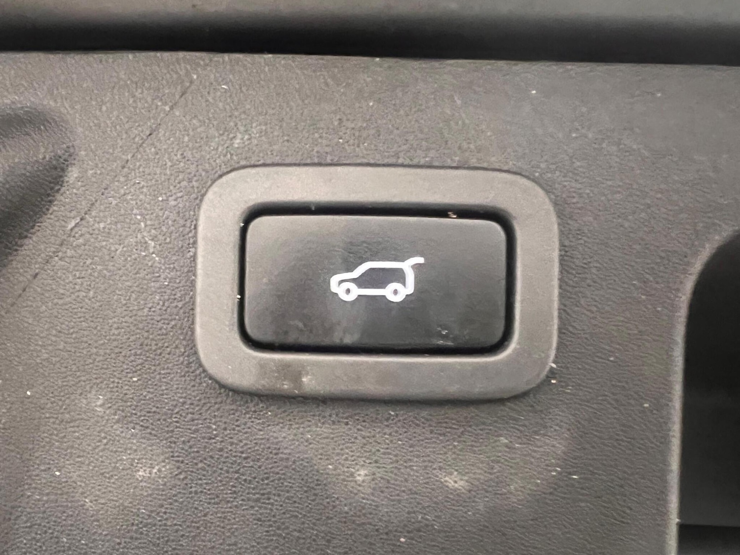 Used Land Rover Discovery Sport 2016 for sale - 76832537: Photo 26