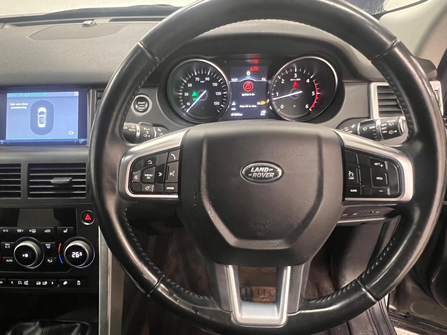 Used Land Rover Discovery Sport 2016 for sale - 76832537: Photo 27