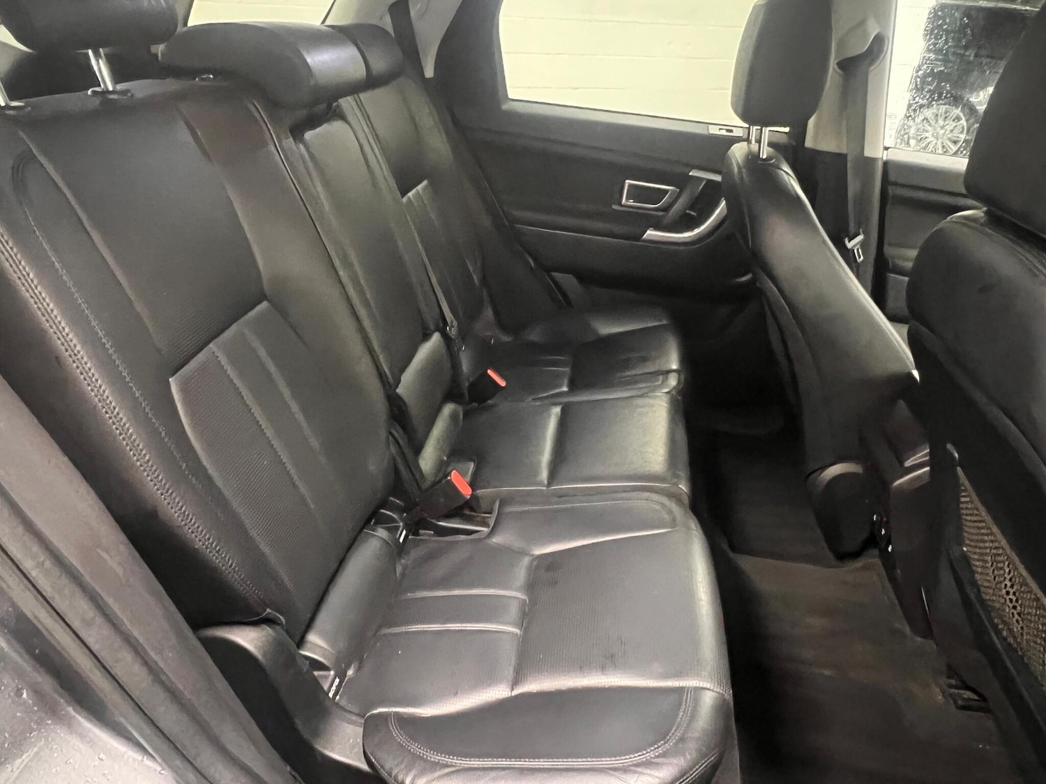 Used Land Rover Discovery Sport 2016 for sale - 76832537: Photo 28