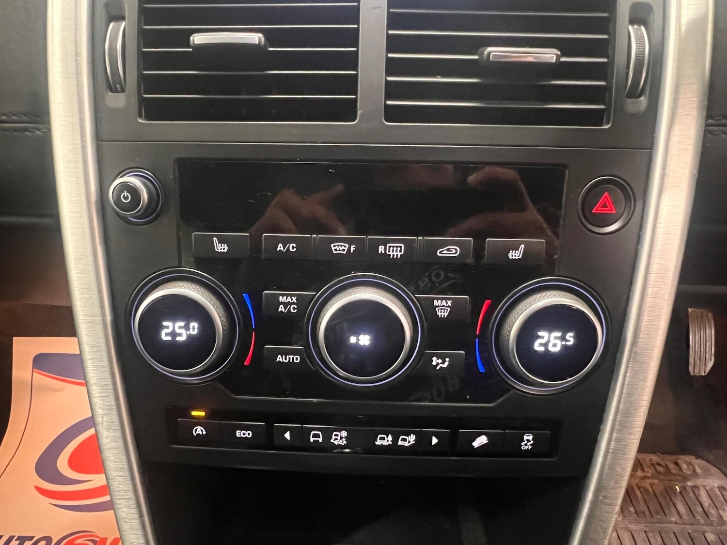 Used Land Rover Discovery Sport 2016 for sale - 76832537: Photo 8