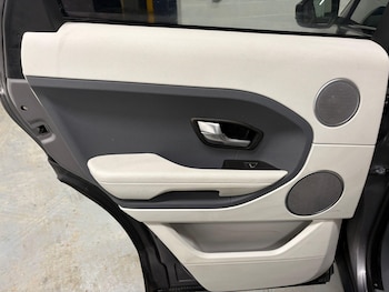 Used Land Rover Range Rover Evoque 2015 for sale - 76658587: Photo