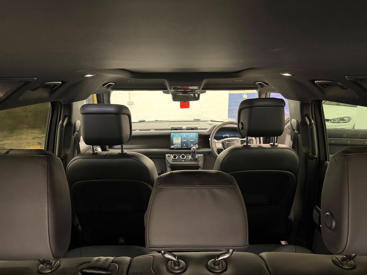 Used Land Rover Defender 2022 for sale - 76865383: Photo 12