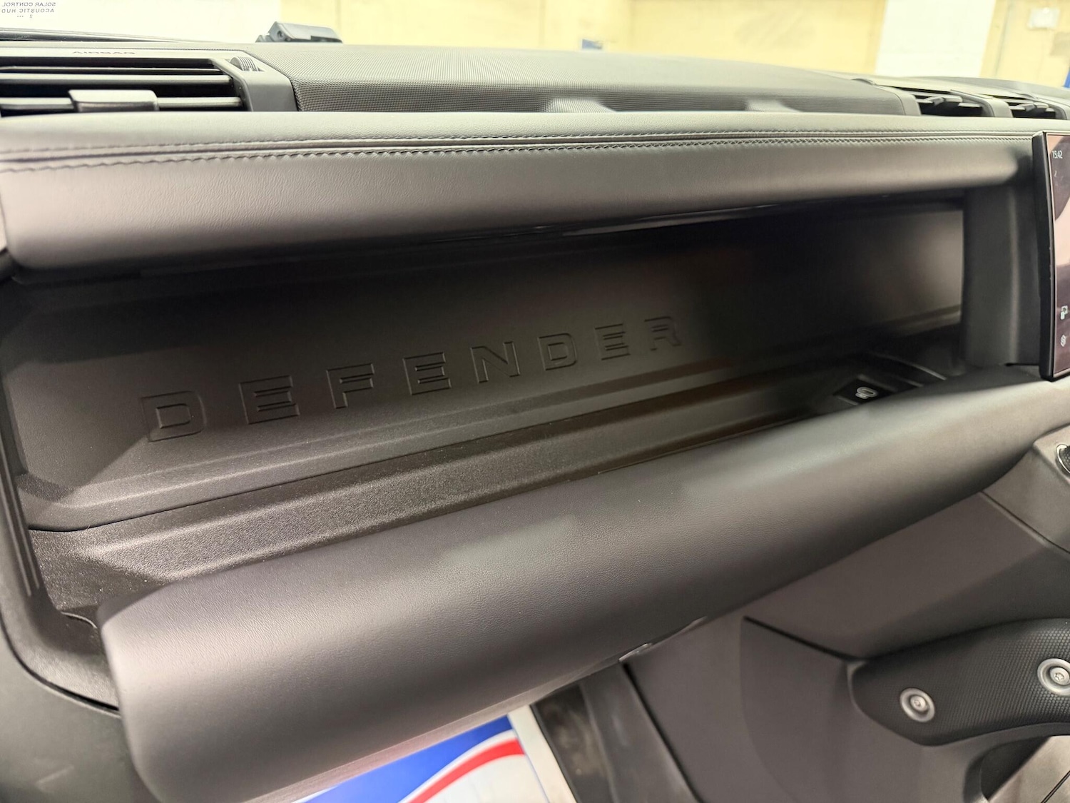 Used Land Rover Defender 2022 for sale - 76865383: Photo 33