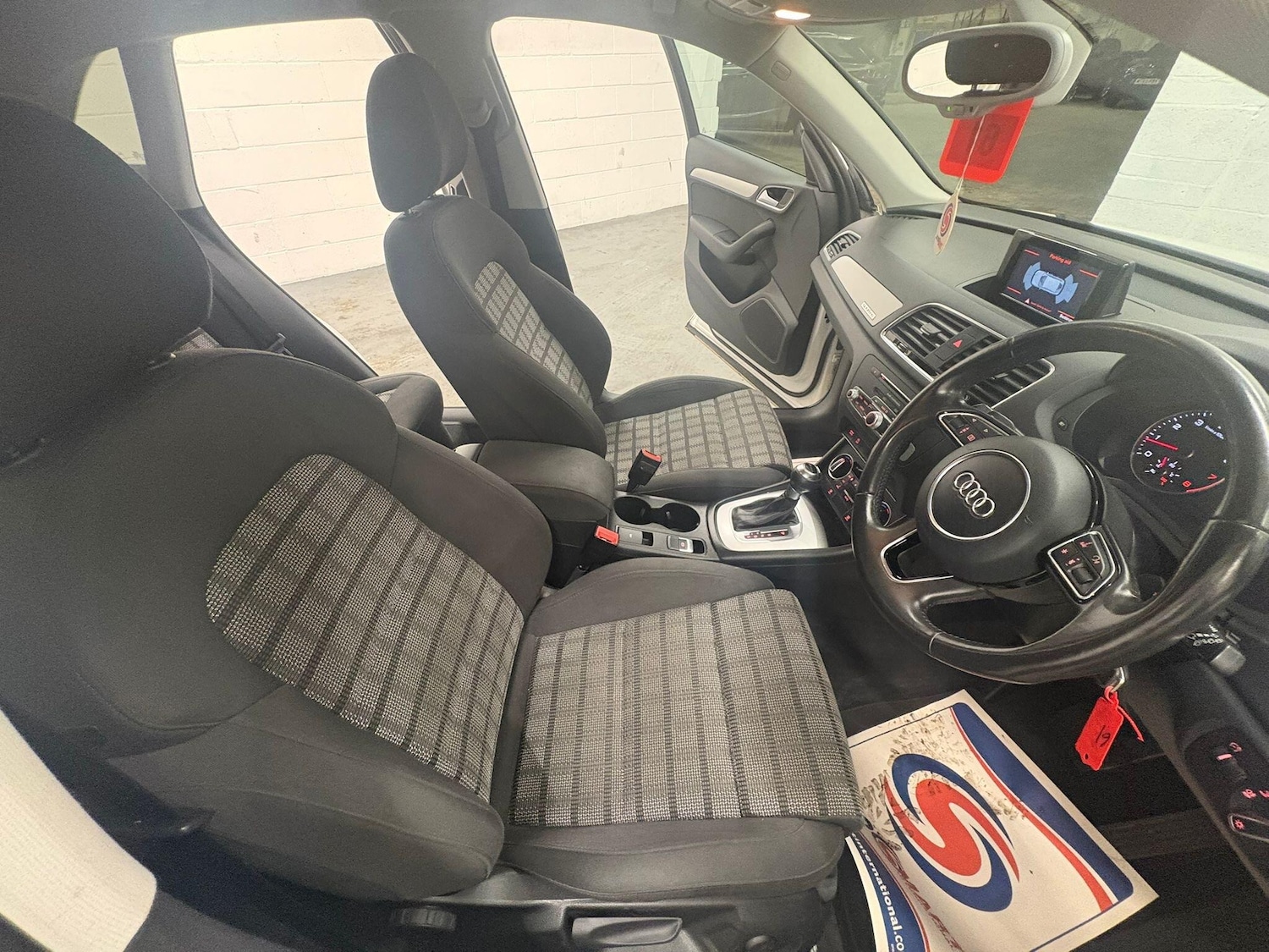 Used Audi Q3 for sale - 77670368: Photo 39