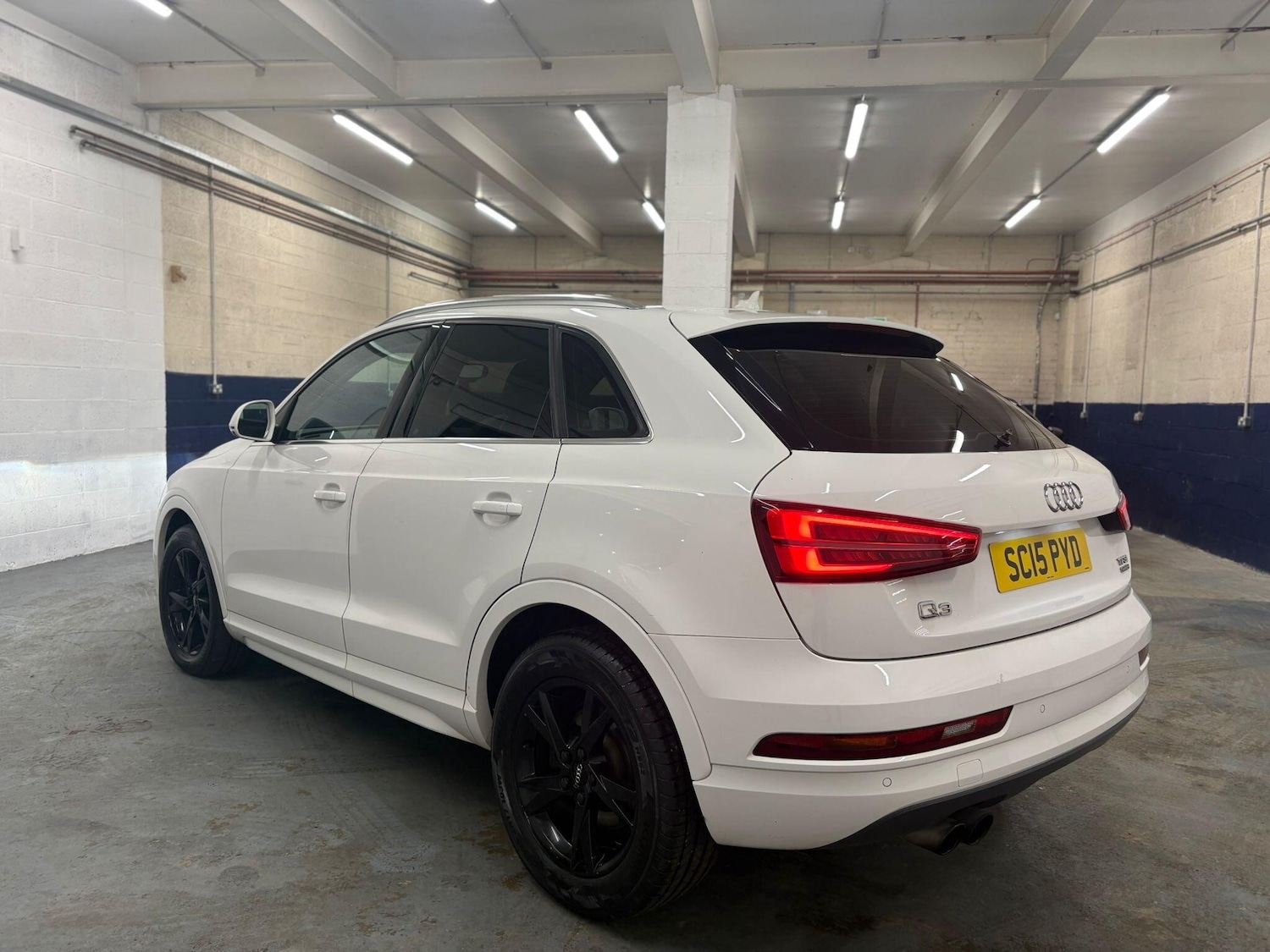 Used Audi Q3 for sale - 77670368: Photo 4