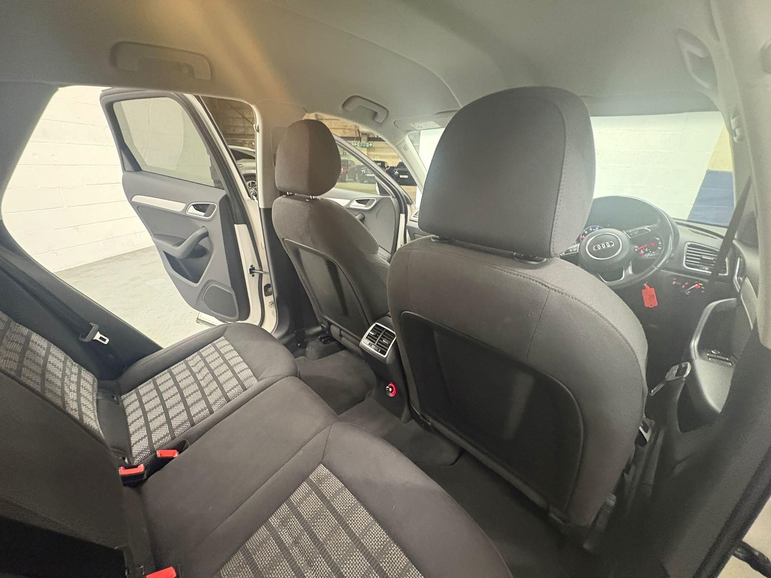 Used Audi Q3 for sale - 77670368: Photo 53