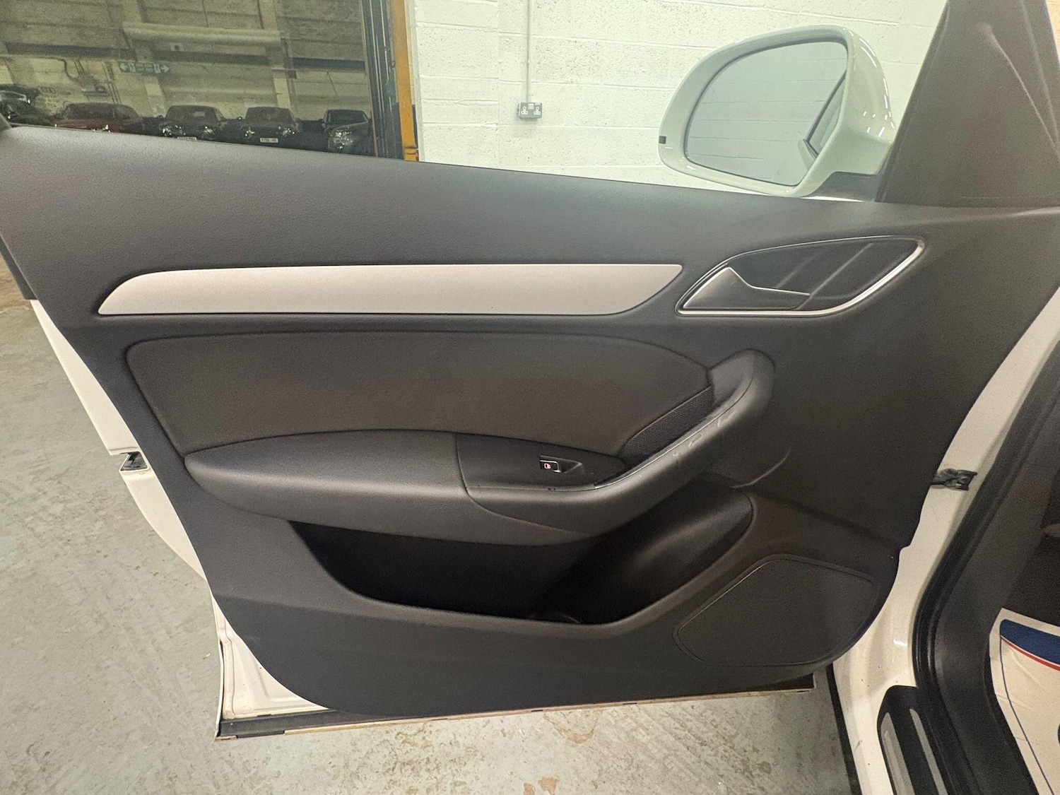 Used Audi Q3 for sale - 77670368: Photo 66