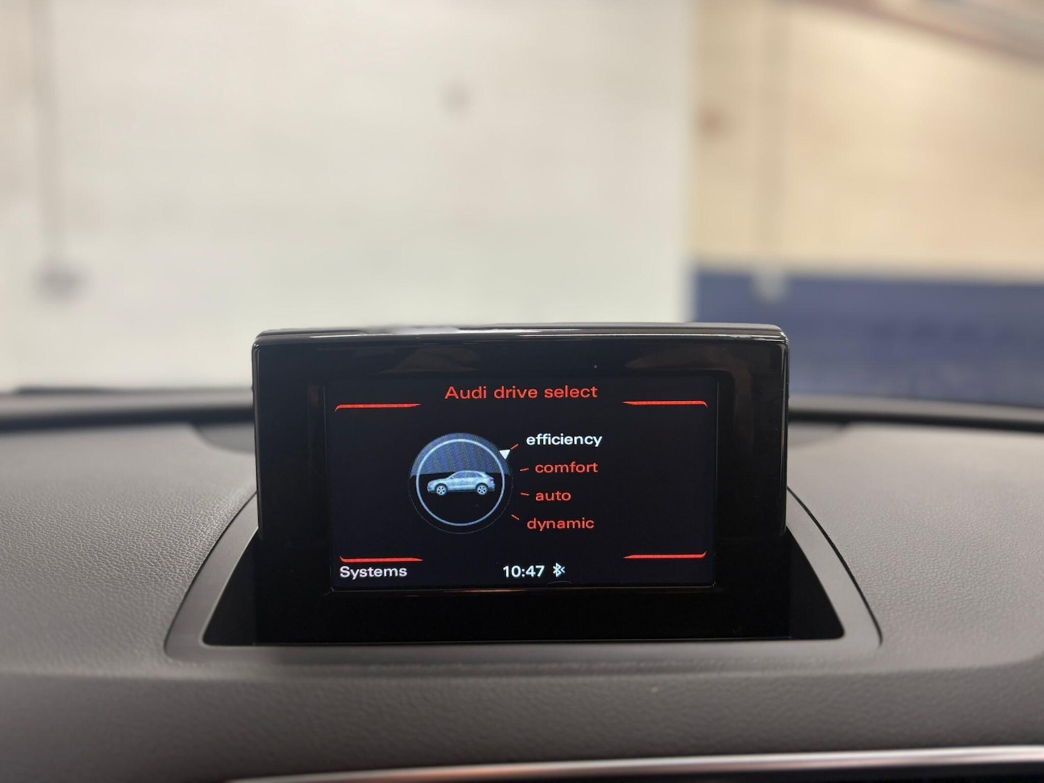 Used Audi Q3 for sale - 77670368: Photo 86