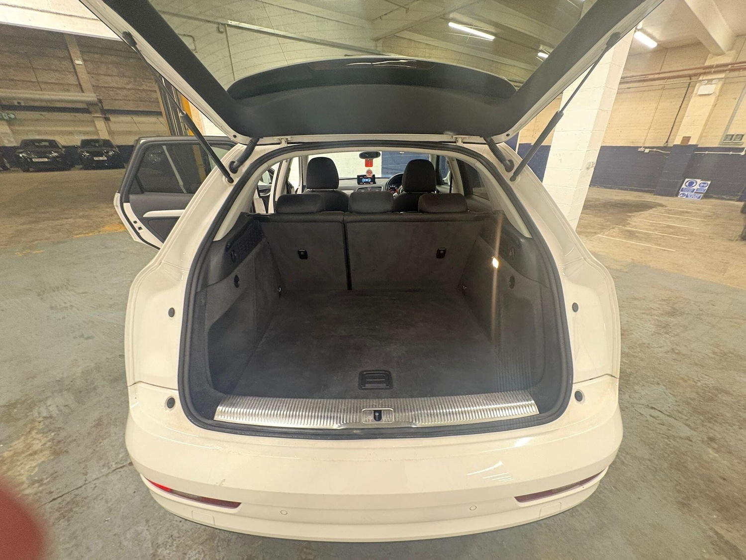 Used Audi Q3 for sale - 77670368: Photo 91